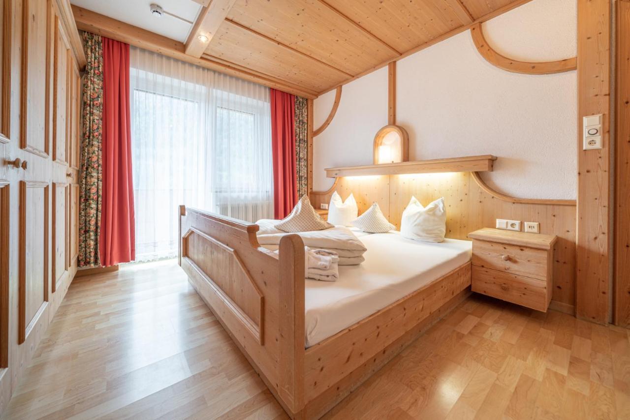 Familienhotel Replerhof Mit Kinderbetreuung Prägraten Kamer foto