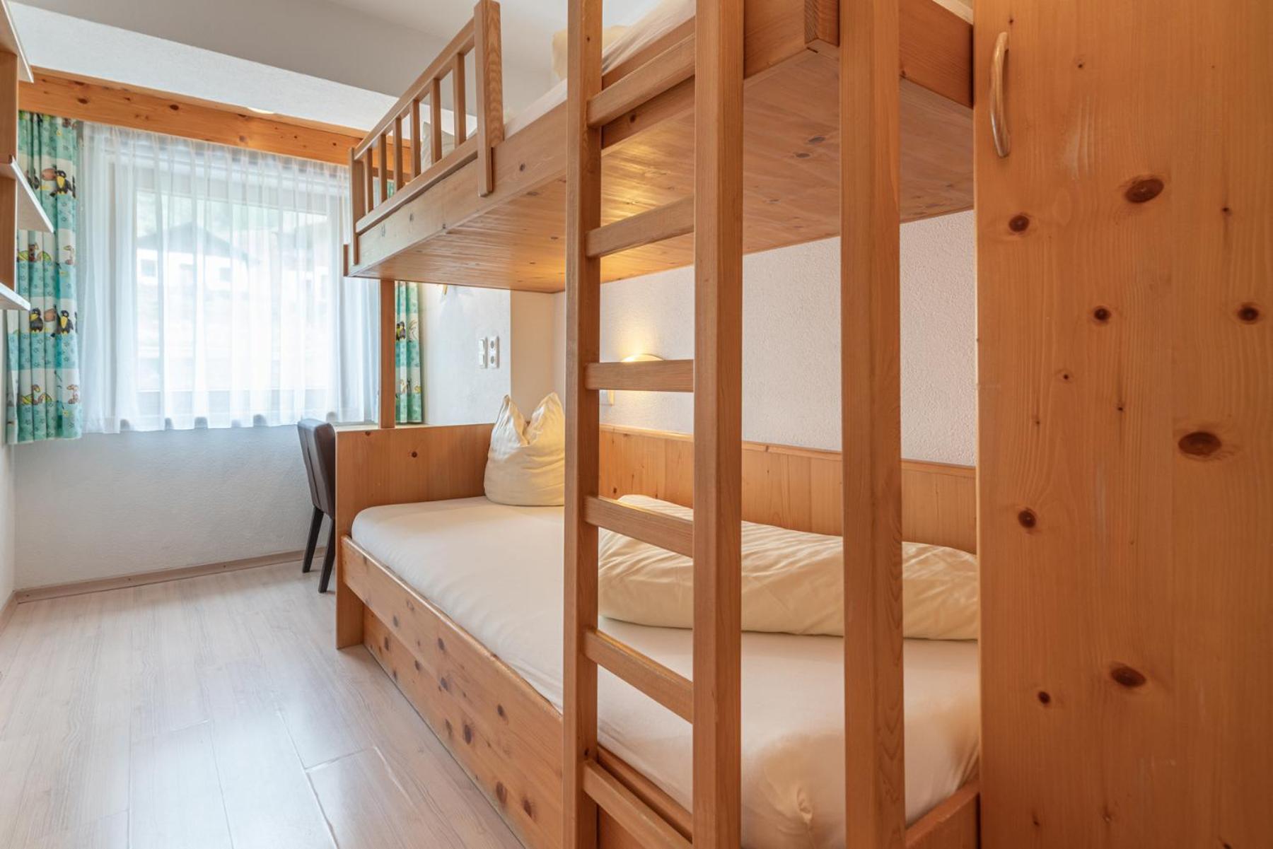 Familienhotel Replerhof Mit Kinderbetreuung Prägraten Kamer foto