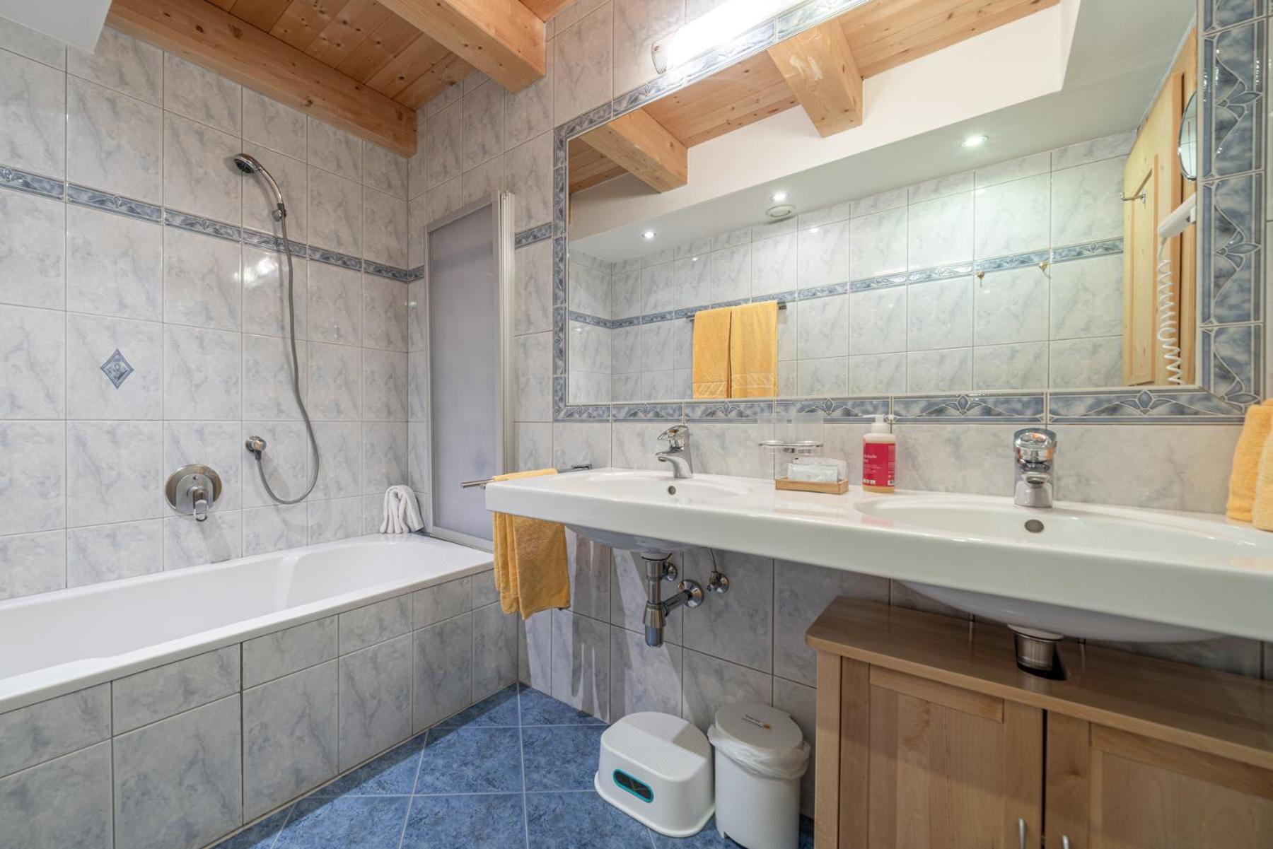 Familienhotel Replerhof Mit Kinderbetreuung Prägraten Kamer foto